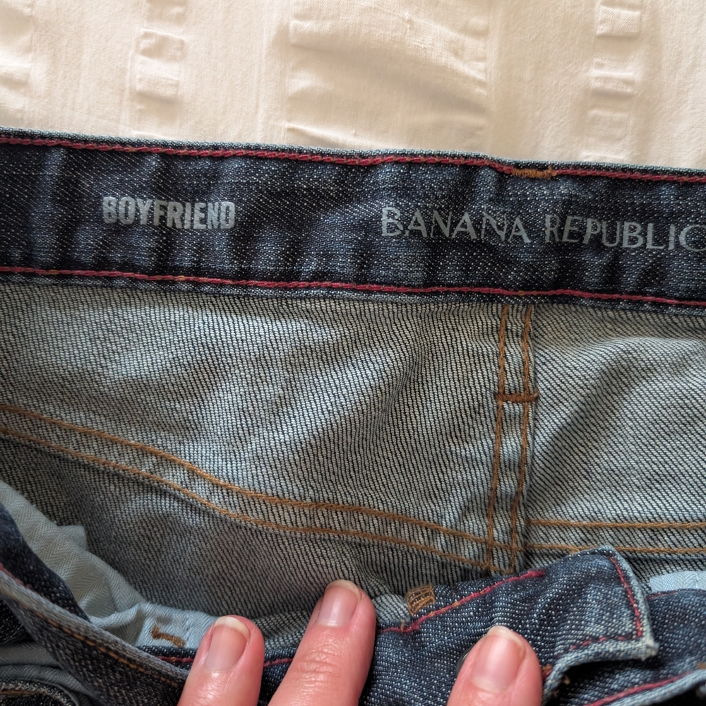 Banana Republic Blue Boyfriend Jeans Relaxed Fit - Picture 3 of 4